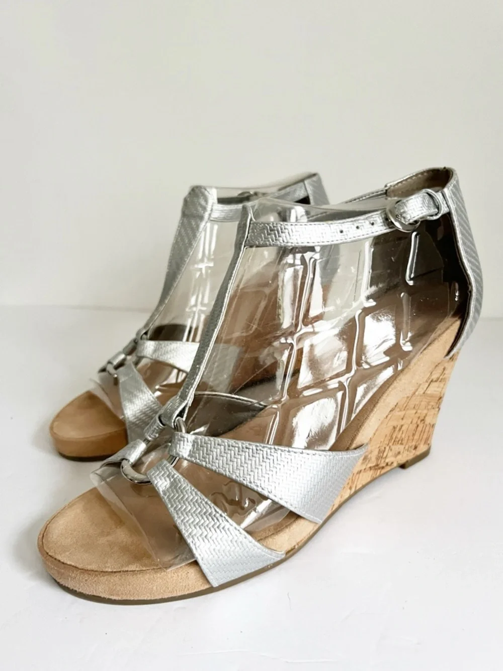 SZ 11 Aerosoles Plush Ahead Silver Wedge Sandals